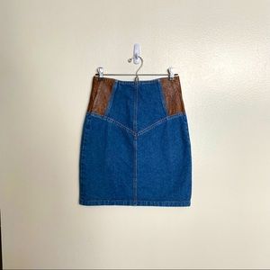 Vintage | Y2K Denim Skirt